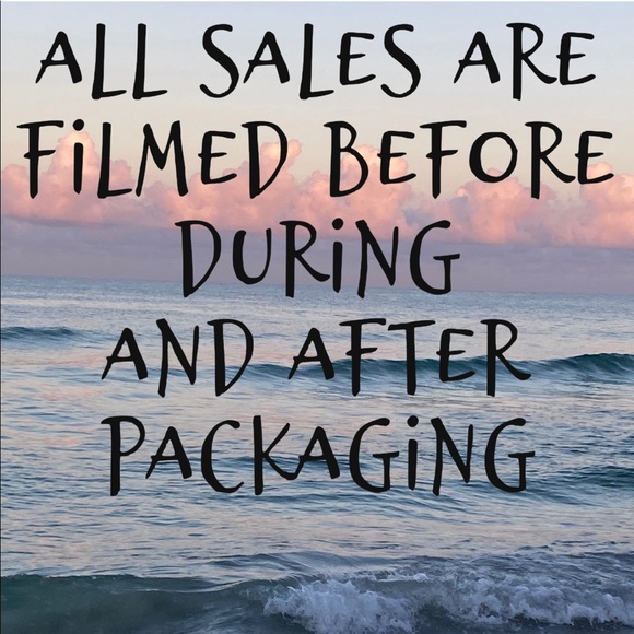 Meet your Posher - Picture 2 of 3